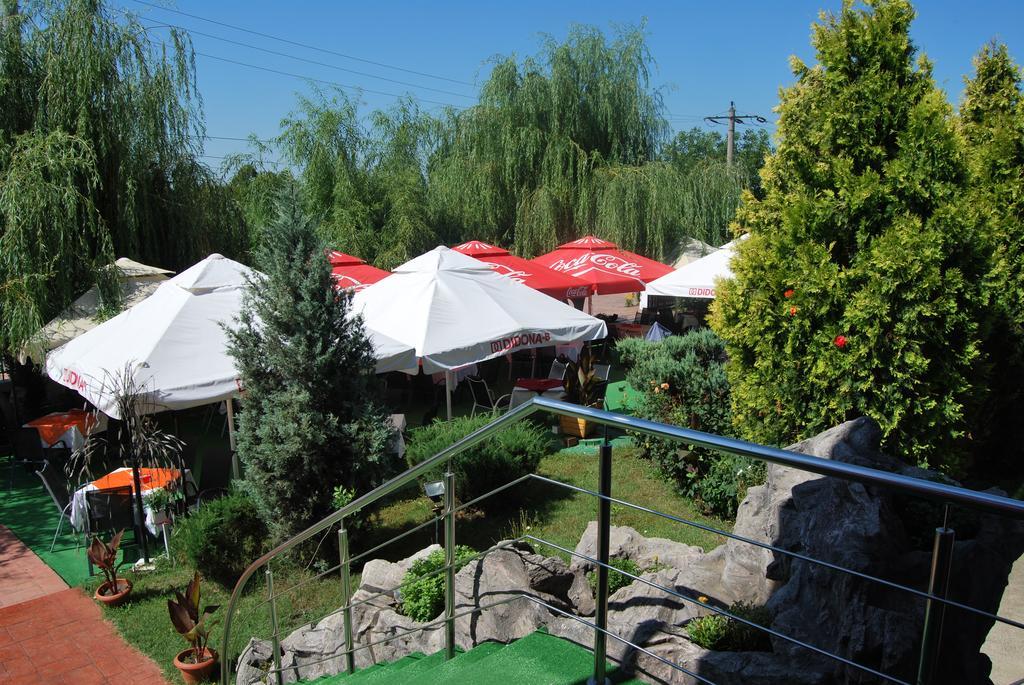 Motel Didona B Sendreni Экстерьер фото